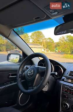 Седан Mazda 3 2006 в 