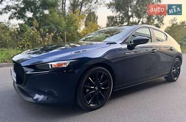 Хэтчбек Mazda 3 2023 в 