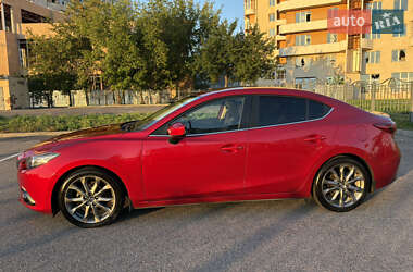 Седан Mazda 3 2015 в 