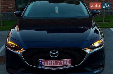 Седан Mazda 3 2019 в Киеве