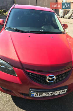 Седан Mazda 3 2005 в Днепре
