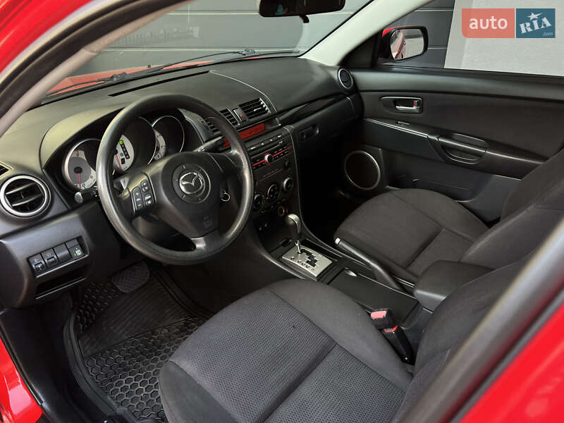 Седан Mazda 3 2007 в Ужгороде