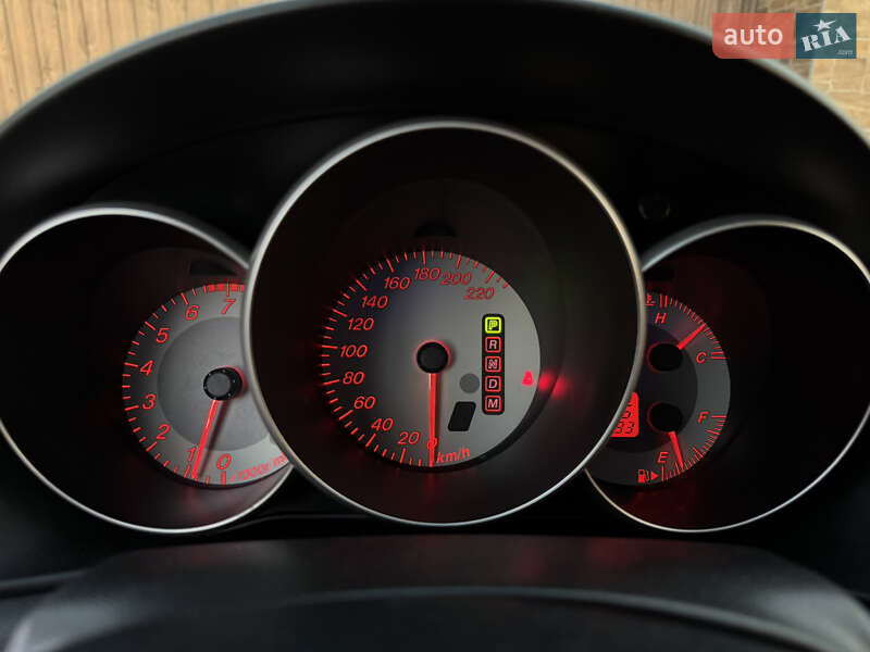 Седан Mazda 3 2007 в Ужгороде