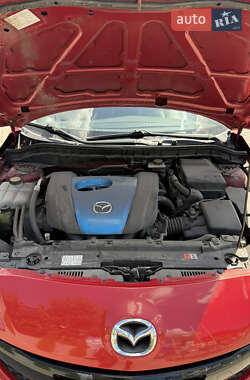 Седан Mazda 3 2013 в Одессе