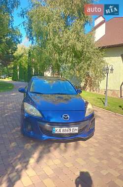 Седан Mazda 3 2013 в 
