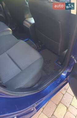 Седан Mazda 3 2013 в 