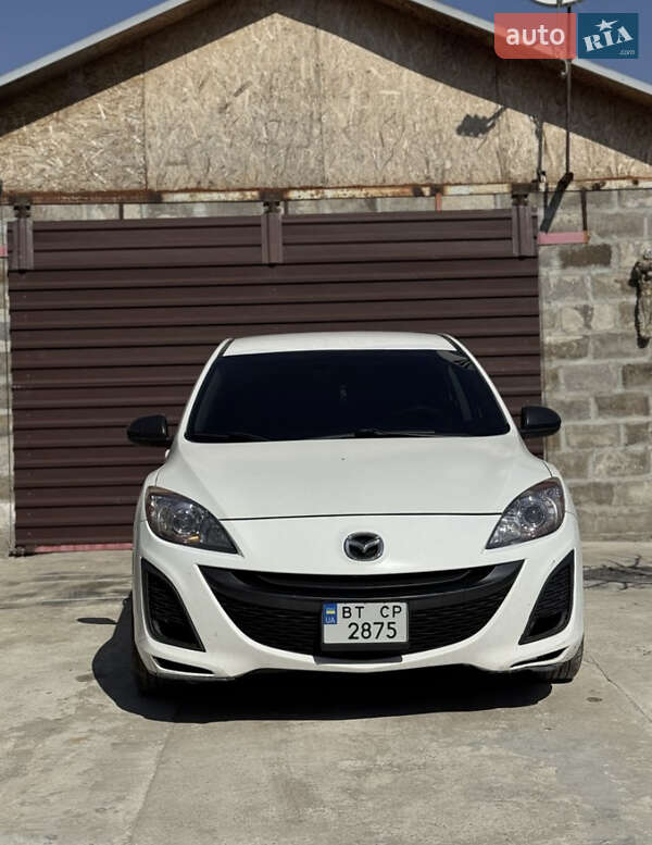 Mazda 3 2013