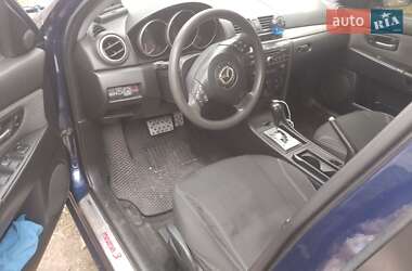 Седан Mazda 3 2005 в 