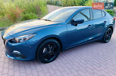 Седан Mazda 3 2017 в 