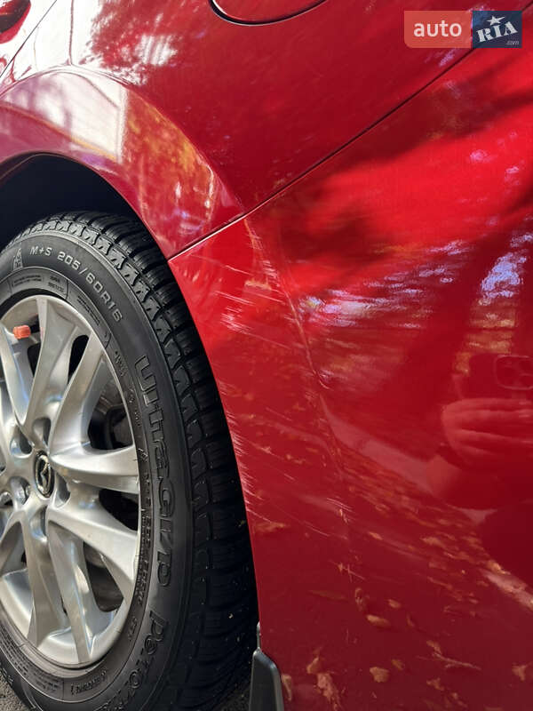 Седан Mazda 3 2017 в Киеве