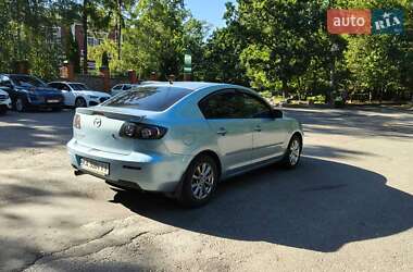 Седан Mazda 3 2007 в 