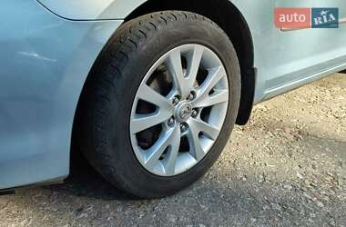 Седан Mazda 3 2007 в 