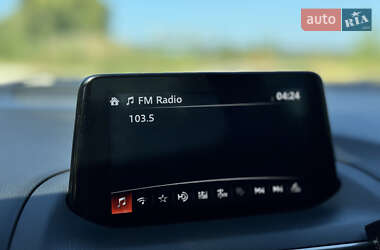 Седан Mazda 3 2016 в 