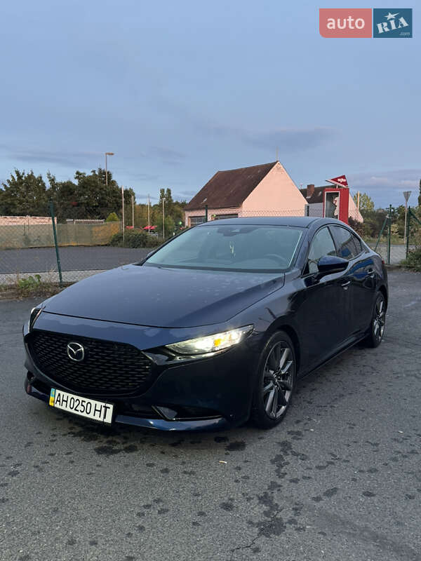 Седан Mazda 3 2019 в Киеве фото 2 Седан Mazda 3 2019 в Киеве