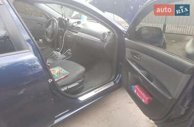 Седан Mazda 3 2005 в 