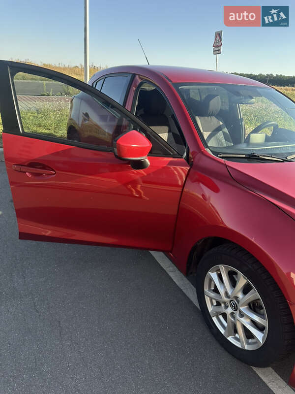 Хэтчбек Mazda 3 2017 в Виннице