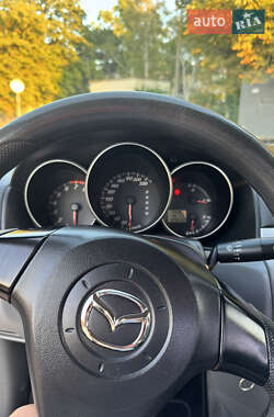 Седан Mazda 3 2006 в 