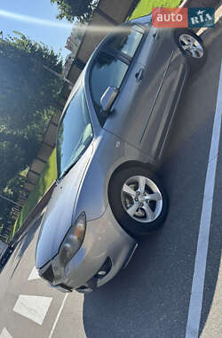Седан Mazda 3 2004 в 