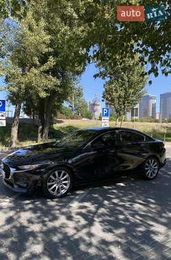 Седан Mazda 3 2021 в Киеве