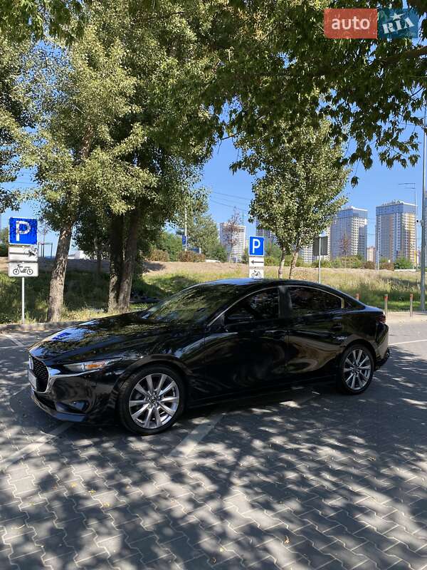 Седан Mazda 3 2021 в 
