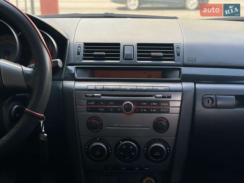 Седан Mazda 3 2007 в Дніпрі