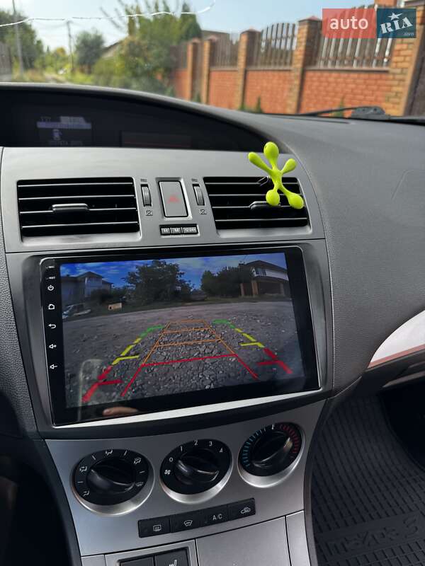 Хэтчбек Mazda 3 2011 в Киеве