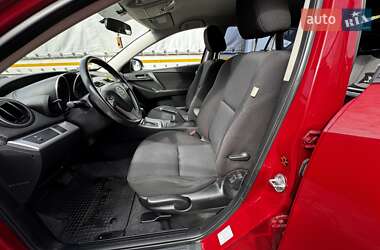 Хэтчбек Mazda 3 2011 в 