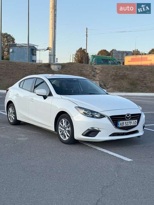 Седан Mazda 3 2013 в Виннице