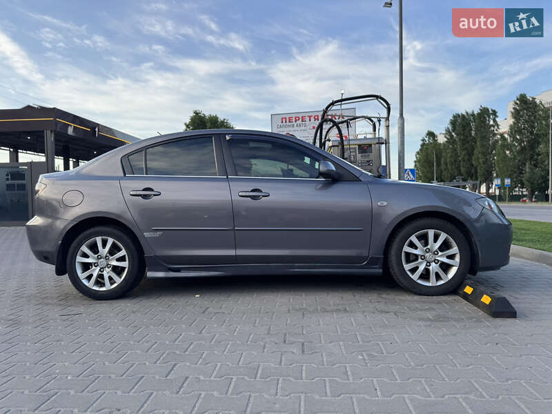 Седан Mazda 3 2007 в Софиевской Борщаговке