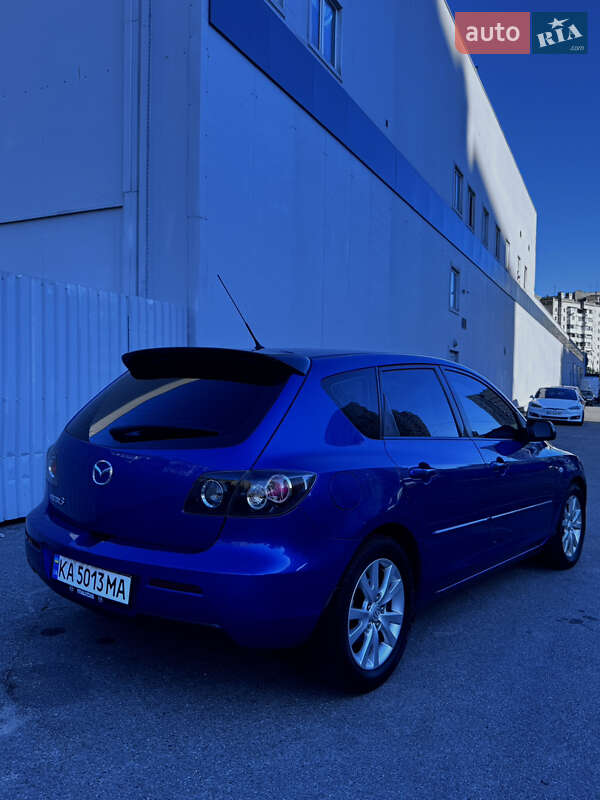Хэтчбек Mazda 3 2007 в Киеве