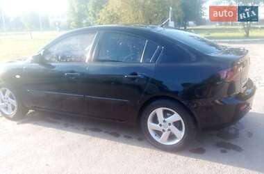 Седан Mazda 3 2004 в Березному