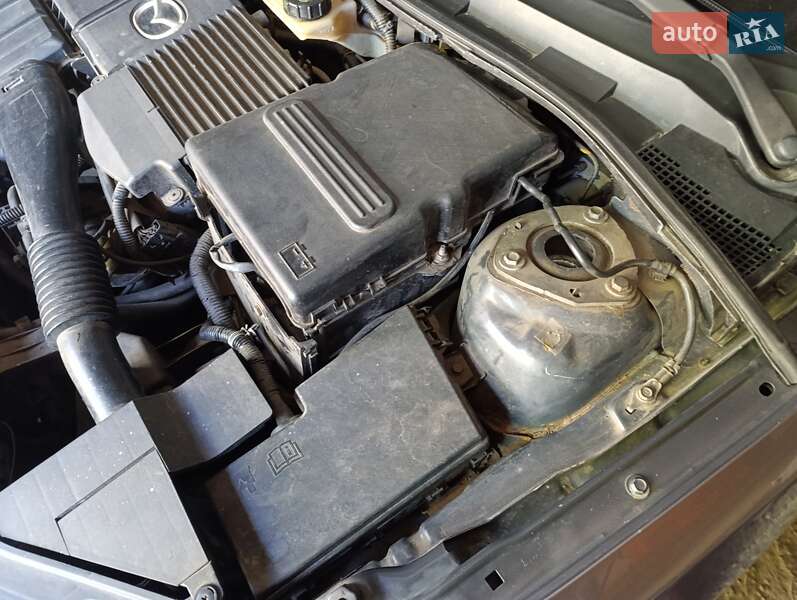 Хэтчбек Mazda 3 2005 в Первомайске
