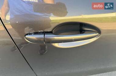 Хэтчбек Mazda 3 2014 в 