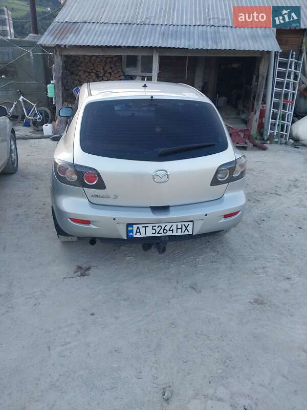 Хетчбек Mazda 3 2006 в Ужгороді