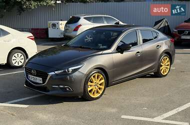 Седан Mazda 3 2017 в Києві