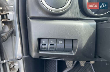 Хэтчбек Mazda 3 2006 в 