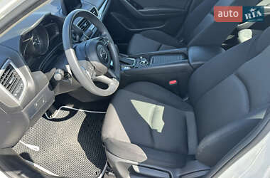 Седан Mazda 3 2016 в 
