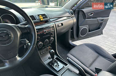 Седан Mazda 3 2009 в 