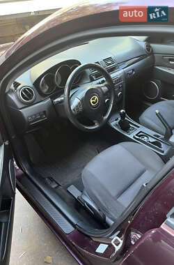 Хетчбек Mazda 3 2006 в 