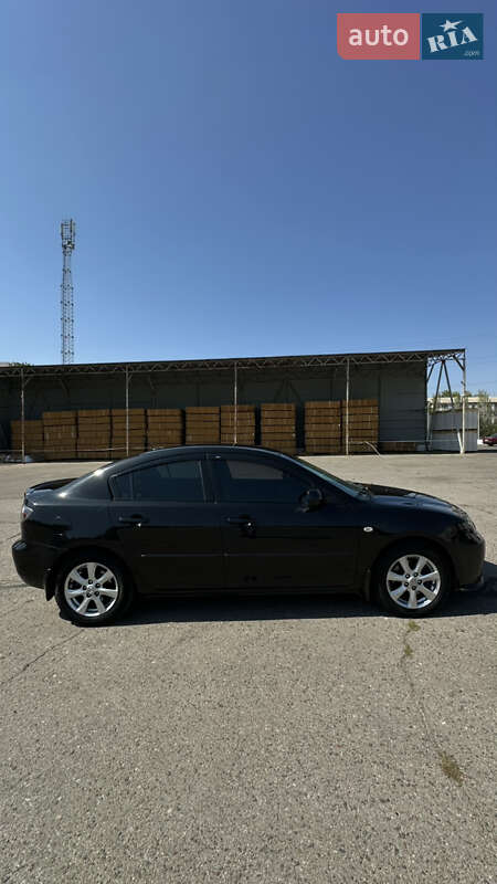 Седан Mazda 3 2007 в Миколаєві