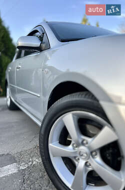 Седан Mazda 3 2005 в 