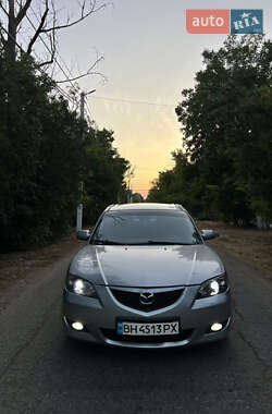 Седан Mazda 3 2005 в 