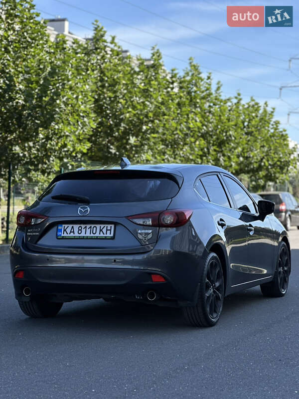 Хэтчбек Mazda 3 2014 в Киеве