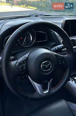Хэтчбек Mazda 3 2014 в 