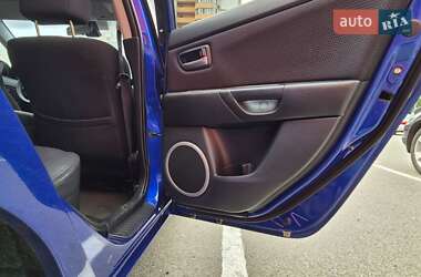 Хэтчбек Mazda 3 2007 в 