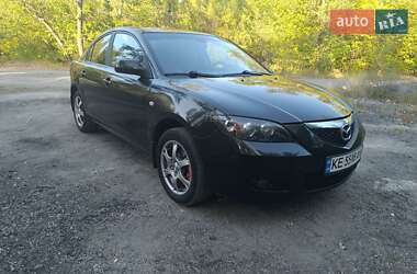 Седан Mazda 3 2006 в Днепре