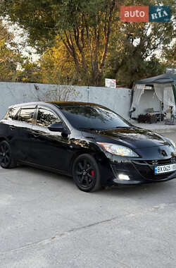 Хэтчбек Mazda 3 2009 в Запорожье