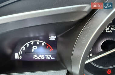 Хэтчбек Mazda 3 2015 в 