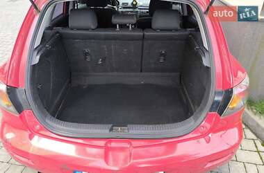 Хэтчбек Mazda 3 2005 в 
