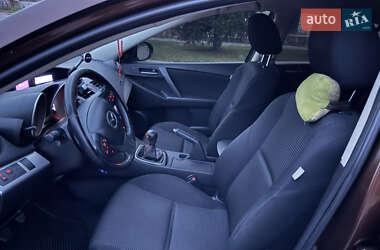 Хэтчбек Mazda 3 2011 в Львове